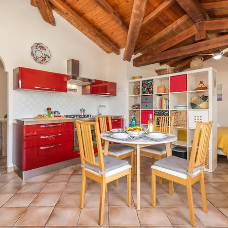 Apartment Sun House - Happy Sanalvo