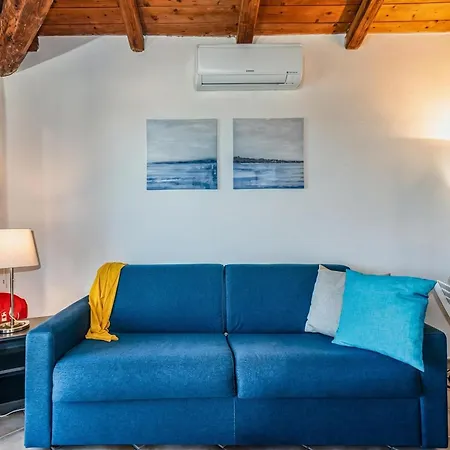 Sun House - Happy Sanalvo