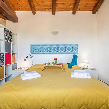 Sun House - Happy Apartment
